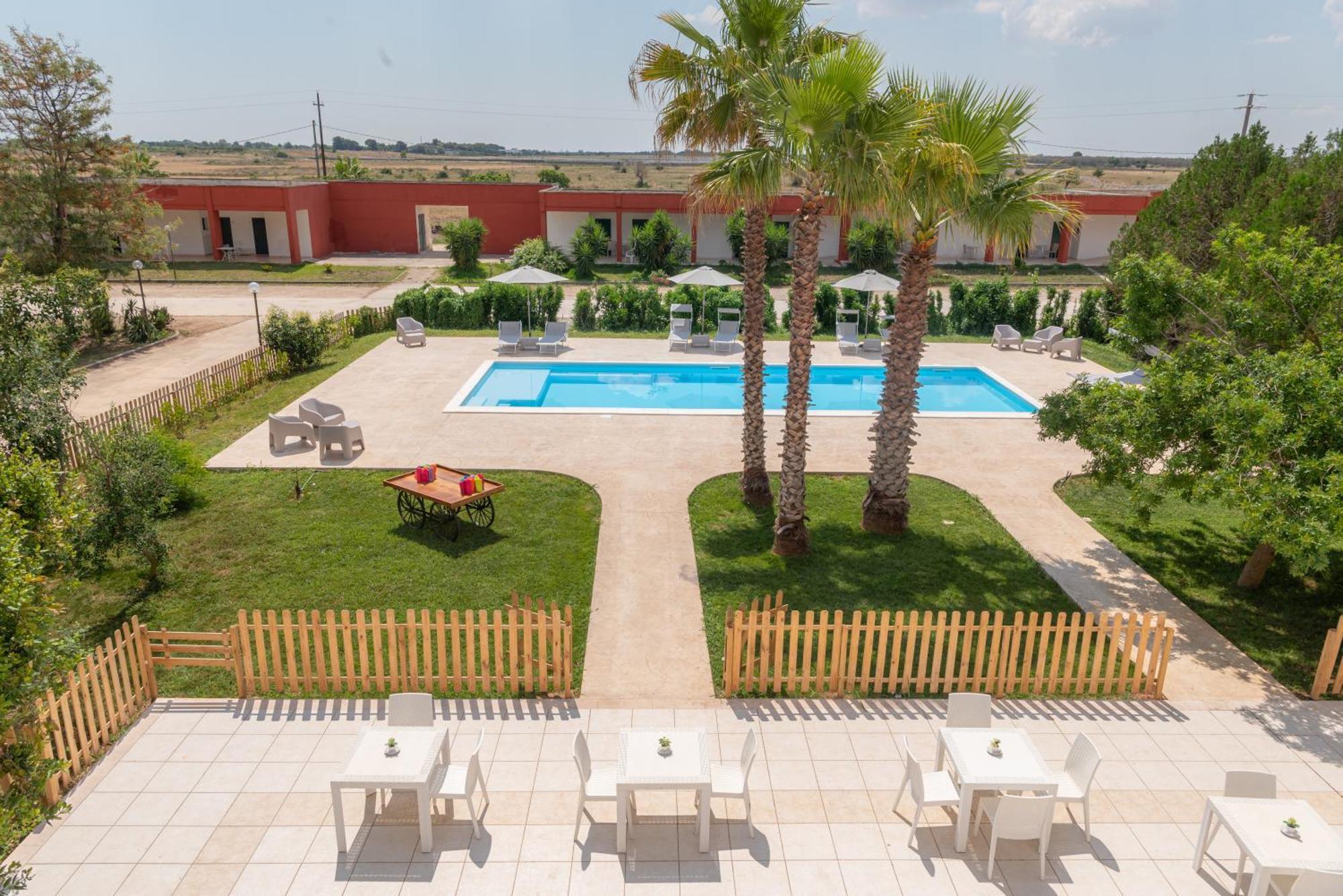Hotel Le Muse Carpignano Salentino Zewnętrze zdjęcie